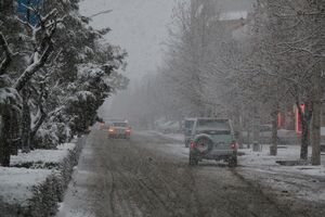 بارش برف بهاری در روستاهای سلماس