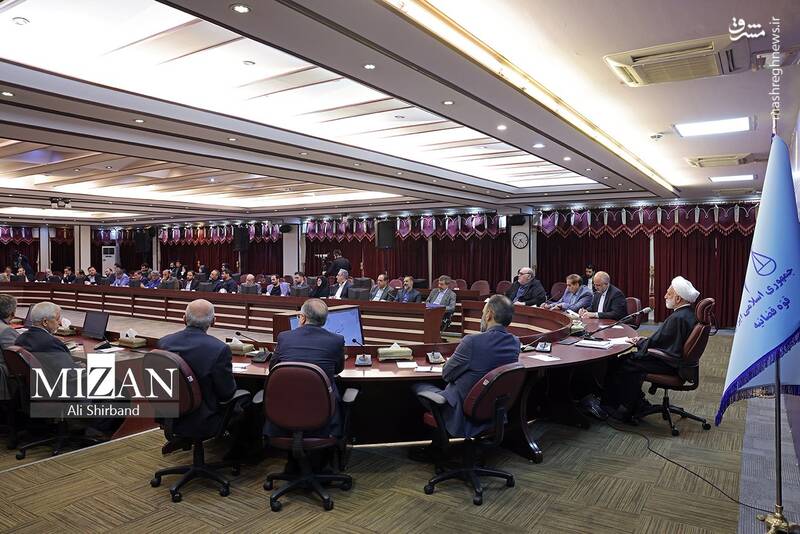 توصیف رسانهها از نشست هماندیشی با رئیس عدلیه؛ صمیمی، متفاوت و تعاملی بود 2