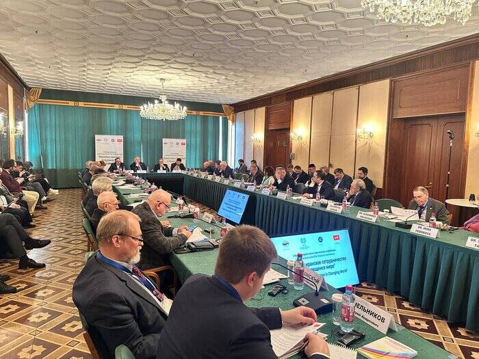 ایران به دنبال عضویت ناظر در اتحادیه اقتصادی اوراسیا است