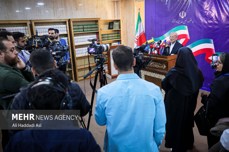 نشست شورای وحدت برای تحول صبح روز شنبه ۲۵ فروردین ۱۴۰۳ با حضور اعضای شورای وحدت و منتخبین مجلس دوازدهم در مجتمع آدینه برگزار شد