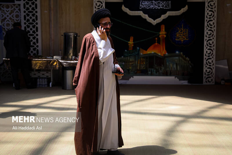 نشست شورای وحدت برای تحول صبح روز شنبه ۲۵ فروردین ۱۴۰۳ با حضور اعضای شورای وحدت و منتخبین مجلس دوازدهم در مجتمع آدینه برگزار شد