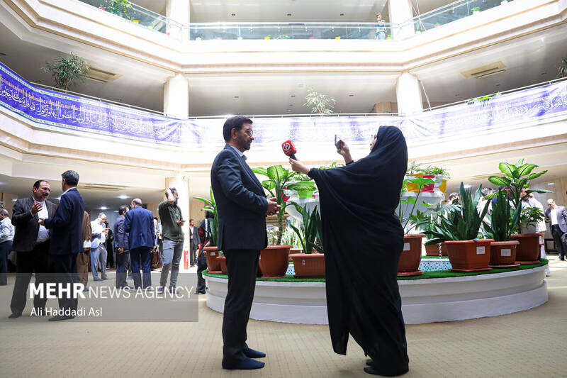 نشست شورای وحدت برای تحول صبح روز شنبه ۲۵ فروردین ۱۴۰۳ با حضور اعضای شورای وحدت و منتخبین مجلس دوازدهم در مجتمع آدینه برگزار شد