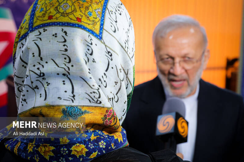 منچهر متکی در نشست شورای وحدت برای تحول حضور دارد