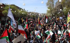تجمع مردم اراک در حمایت از پاسخ به رژیم صهیونیستی
