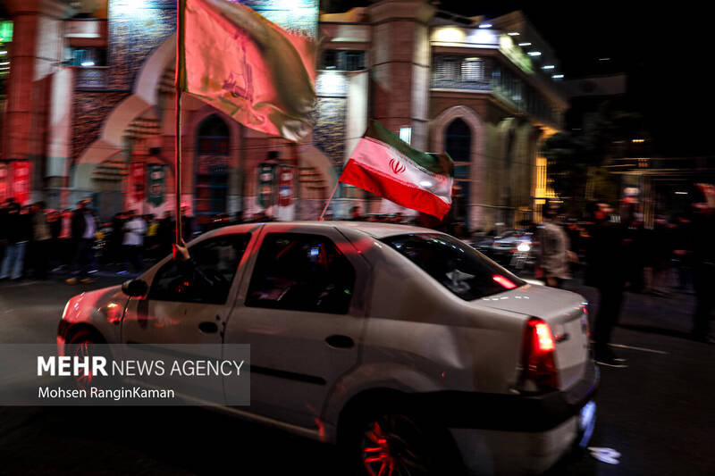 تجمع خودجوش تهرانیها در حمایت از تنبیه متجاوز