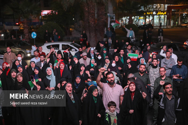 جشن سیلی خورد...