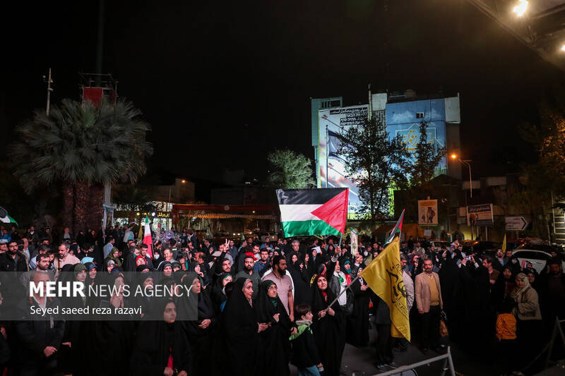 جشن سیلی خورد...