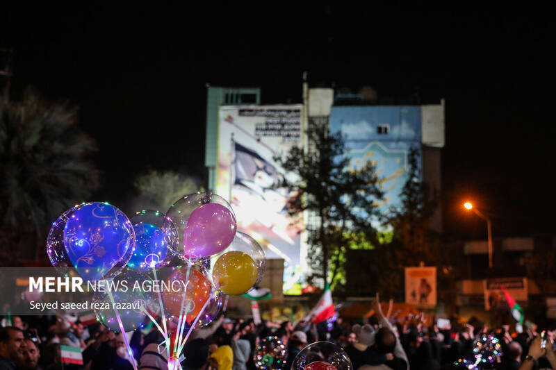 جشن سیلی خورد...