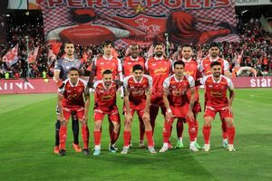 11 بازیکن بیقرارداد برای پرسپولیس فاجعه است / هرکس از پرسپولیس رفت پشیمان شد / تیم اوسمار سپاهان را هم میزند و قهرمان میشود