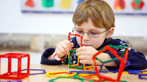 هزینه نگهداری یک اوتیسمی در ماه چقدر است؟