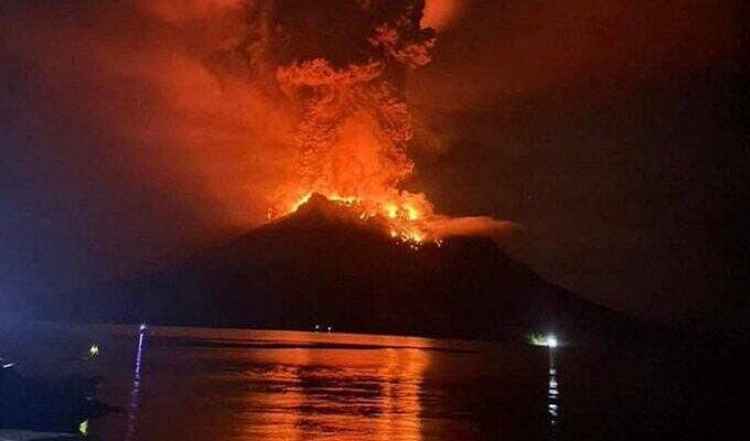 اندونزي،منطقه،فوران،آتشفشان،نفر