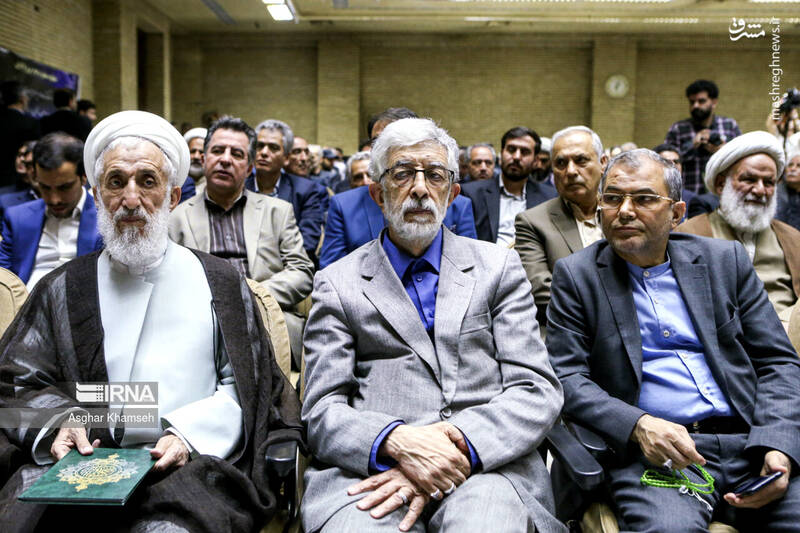 عکس / حضور شخصیت ها در مراسم ترحیم «پرویز داوودی» 55