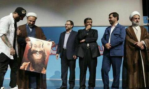 مردی که به تذکر رهبری گوش نمیدهد!