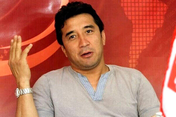 خداداد: استقلالیها بهخاطر سوءظن به پرسپولیس نگرانند / تیم اوسمار بهتر از تیم یحیی بازی میکند 2