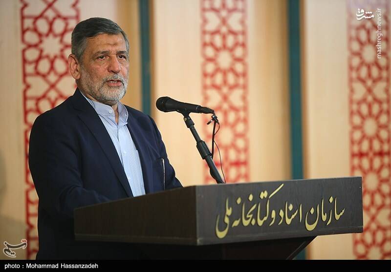 کتاب «چالشهای تاریخی» اثر سلیمی نمین رونمایی شد