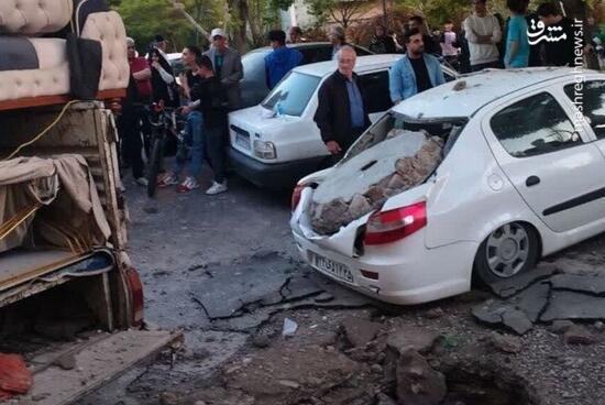 لحظه انفجار چاه فاضلاب در تبریز