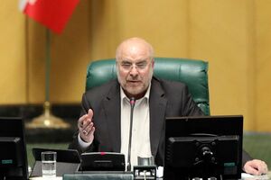 بازنشستگان مطمئن باشند که «همسانسازی حقوق» آنان انجام میشود