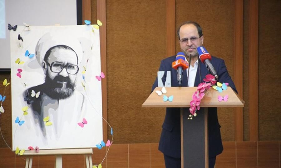 تکریم مقام معلمان دانشگاه/ همگامی دانشگاهیان ایرانی با دانشجویان آمریکایی