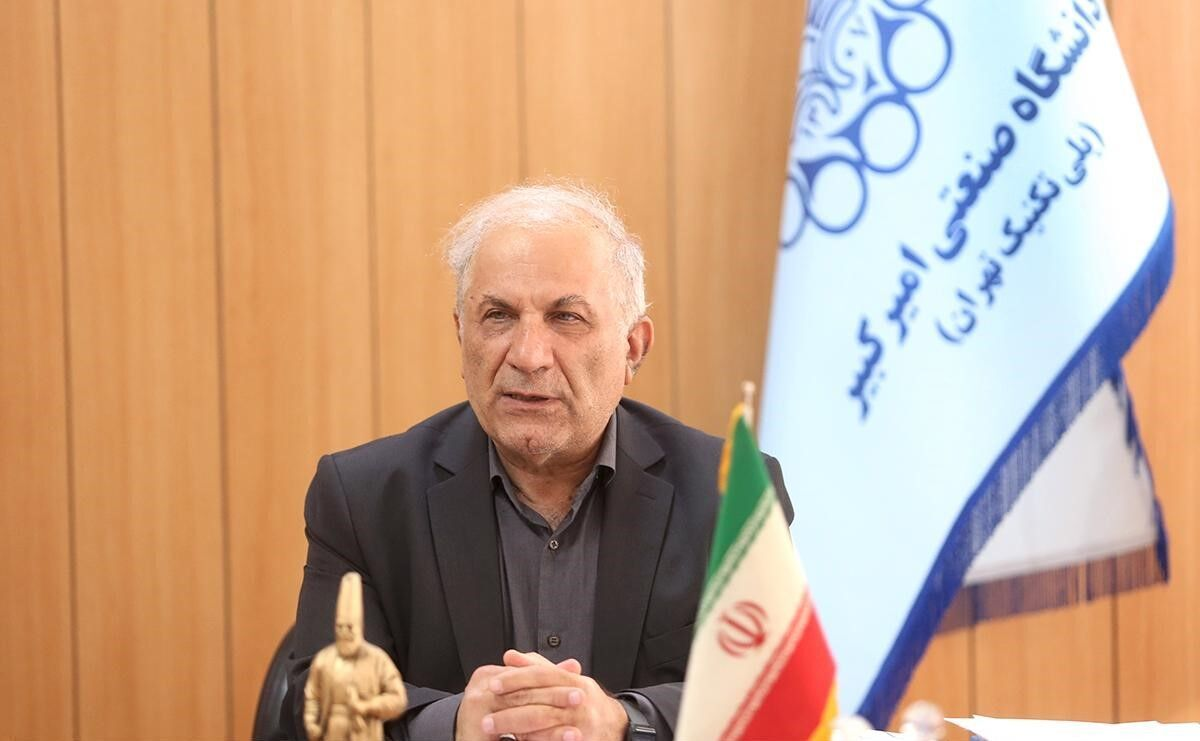 تکریم مقام معلمان دانشگاه/ همگامی دانشگاهیان ایرانی با دانشجویان آمریکایی