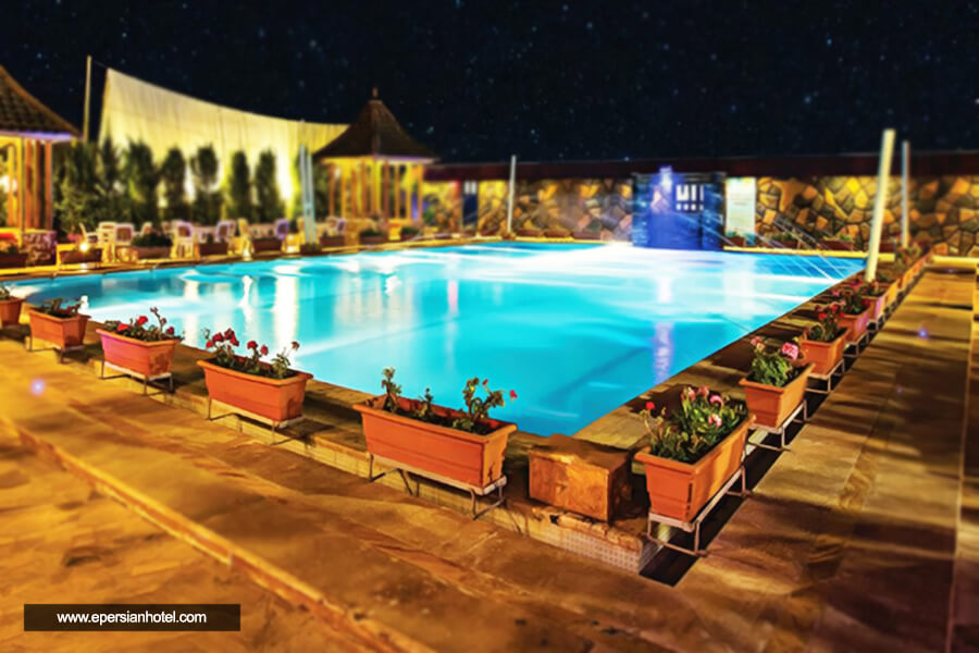 کدام هتل های کیش به ساحل نزدیک است؟