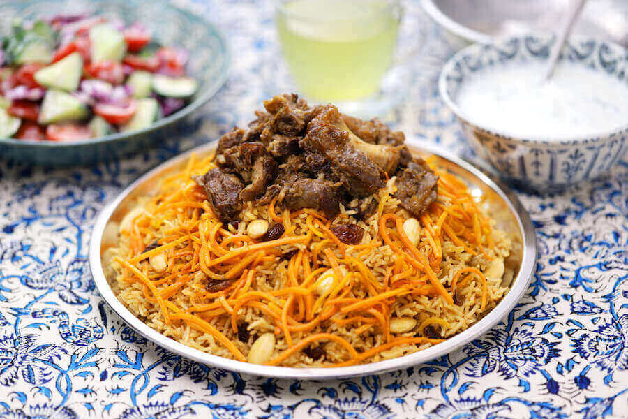 رستوران های افغانستانی در مشهد؛ تجربه ای تازه برای آشنایی با غذاهای متفاوت