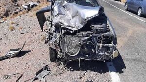 سقوط خودرو در محور مهاباد- ارومیه ۳ فوتی و مصدوم برجای گذاشت