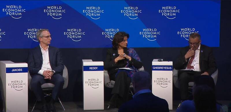 همبرگر جیرجیرک برای مردم، استیک برّه برای «نخبگان» / با طراح «بردگی نوین جهانی» آشنا شوید+عکس و فیلم