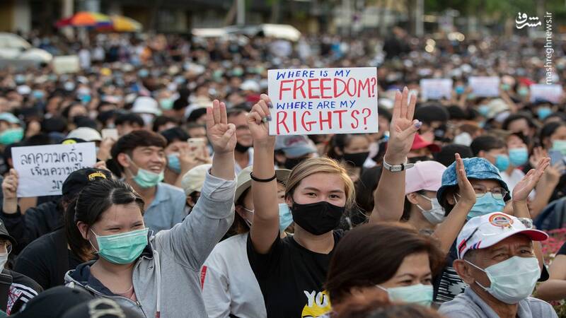 تجمع اعتراضی دانشجویان در تایلند