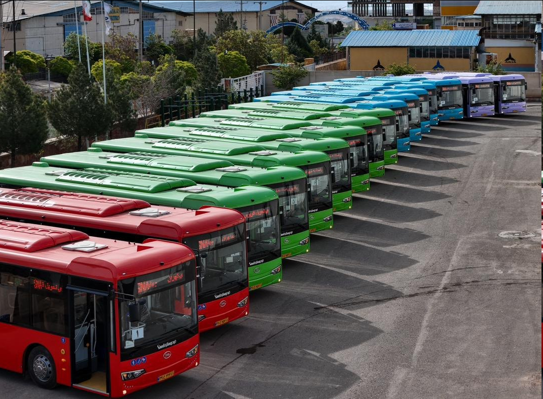 اتوبوسهای تولید گروه بهمن به پایتخت رسید