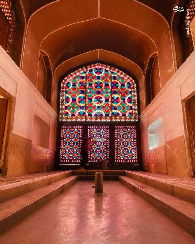 یکی از زیباترین و شاخصترین نمونههای باغ ایرانی در دل کویر