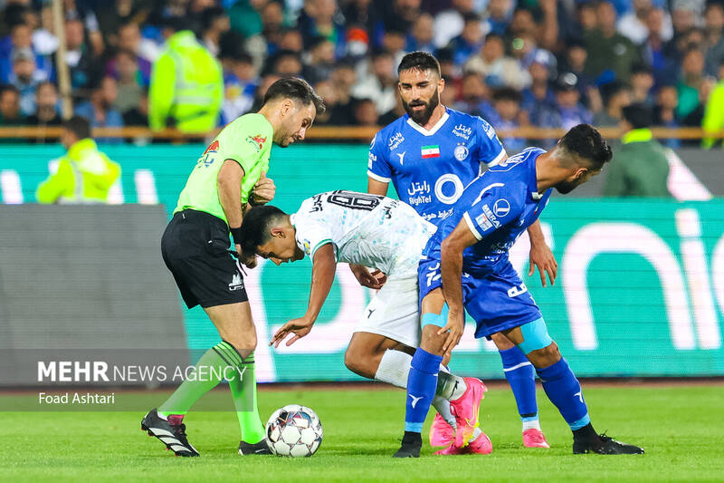 می خواهند ذوب آهن سقوط کند!