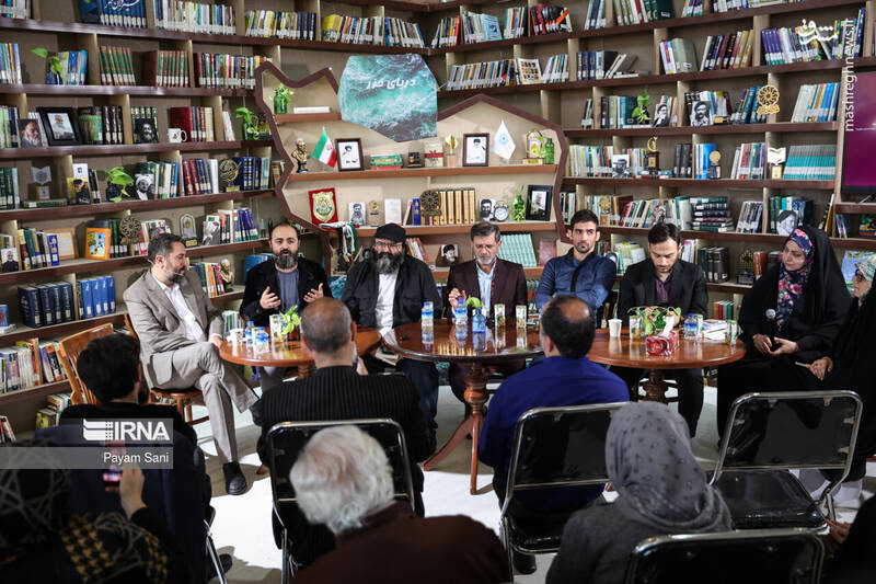 عکس / سی و پنجمین نمایشگاه کتاب تهران در روز چهارم 44