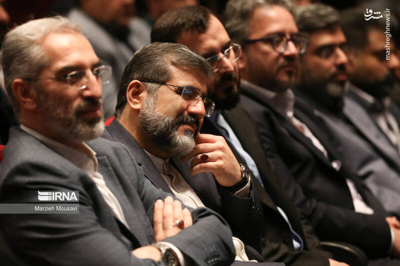 عکس / رونمایی از تابلوی نقاشی "مائده" 8