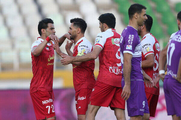 پاسخ منفی 8 بازیکن به پرسپولیس 2