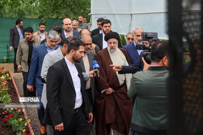 عکس / حضور رئیس جمهور در روستای خرم کلا - مازندران 49