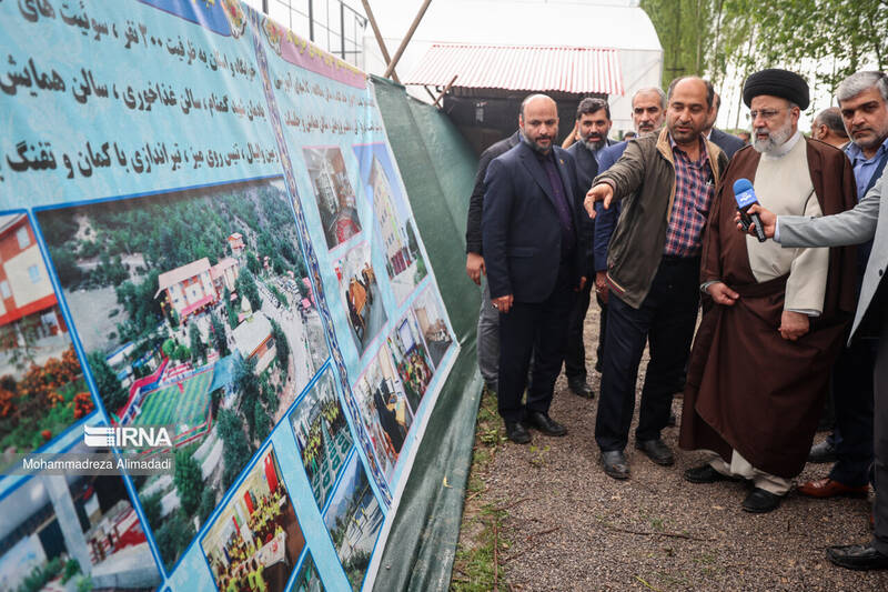 عکس / حضور رئیس جمهور در روستای خرم کلا - مازندران 3