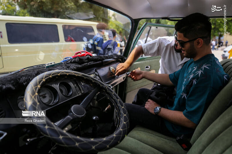 عکس/گردهمایی فولکس واگن ها در اصفهان