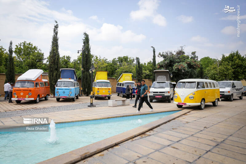 عکس/گردهمایی فولکس واگن ها در اصفهان