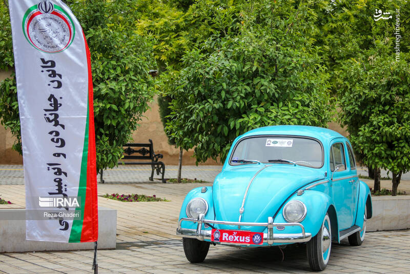 عکس/گردهمایی فولکس واگن ها در اصفهان