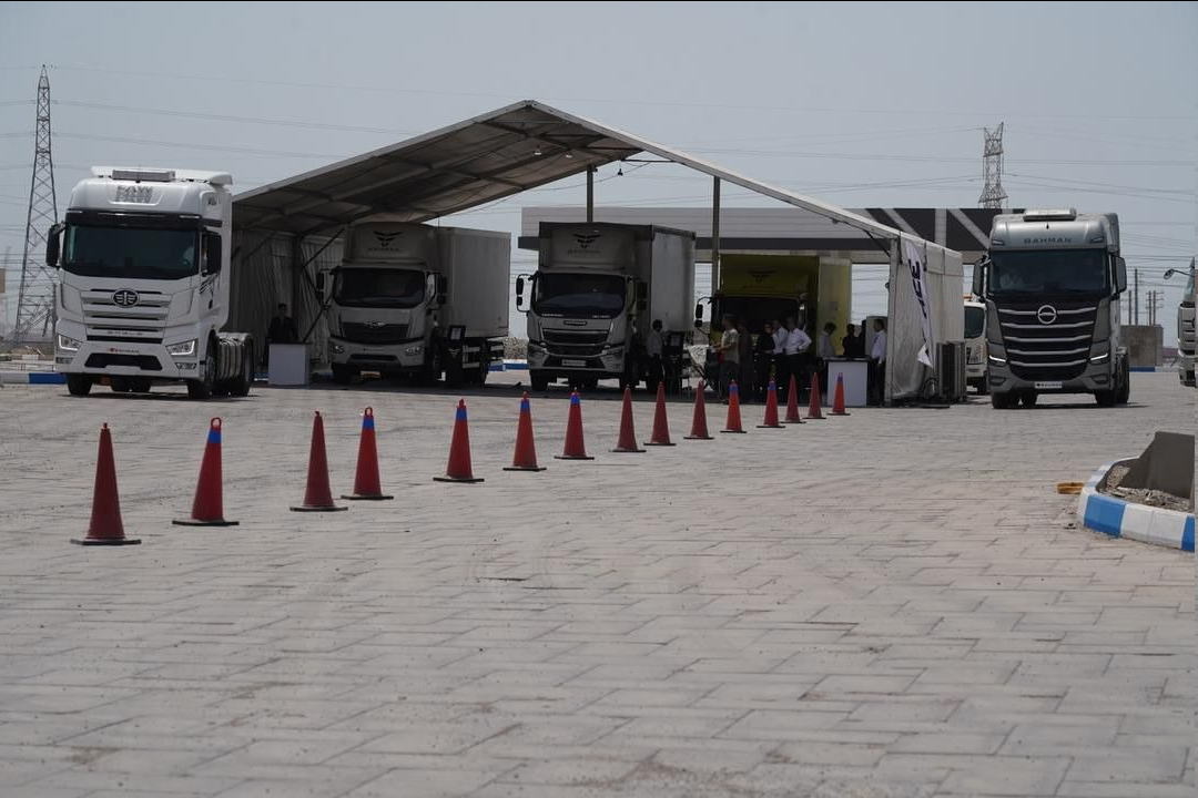 استقبال پرشور رانندگان هرمزگانی از تجربه رانندگی با محصولات تجاری بهمن