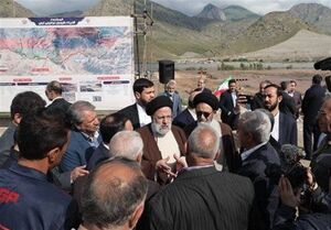 بازدید رئیسی از کریدور ترانزیتی جادهای و ریلی ارس