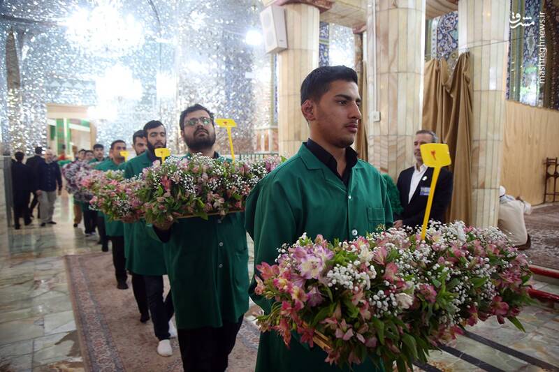 عکس / گل‌آرایی ضریح خواهر به مناسبت میلاد برادر 8