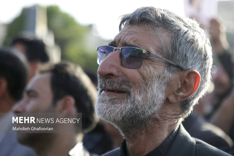 قاب هایی از اندوه در فراق خادم الرضا