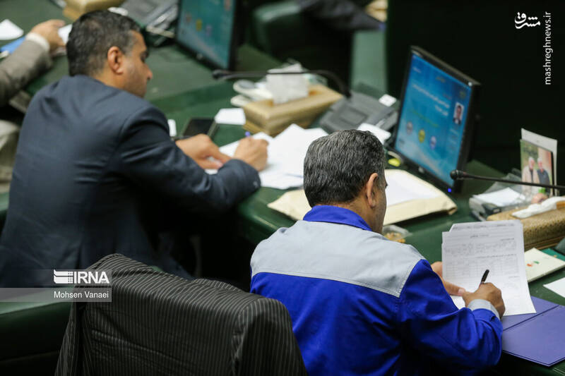 عکس/ آخرین جلسه علنی مجلس یازدهم