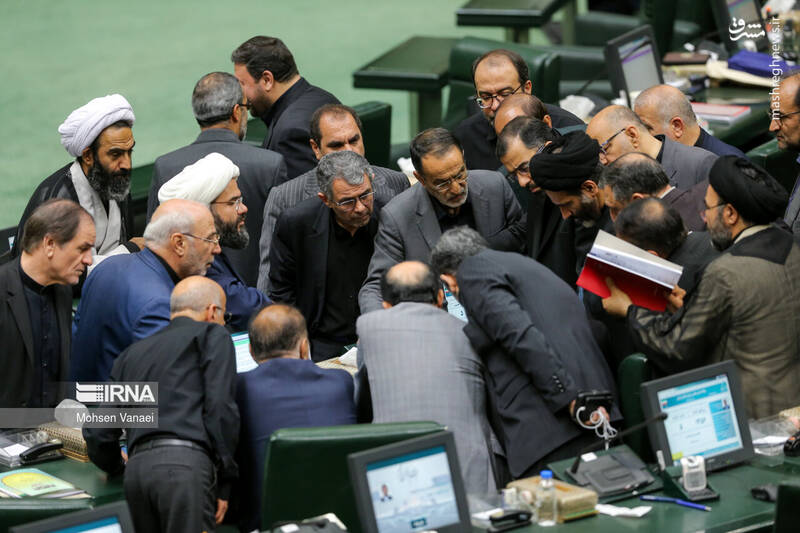 عکس/ آخرین جلسه علنی مجلس یازدهم