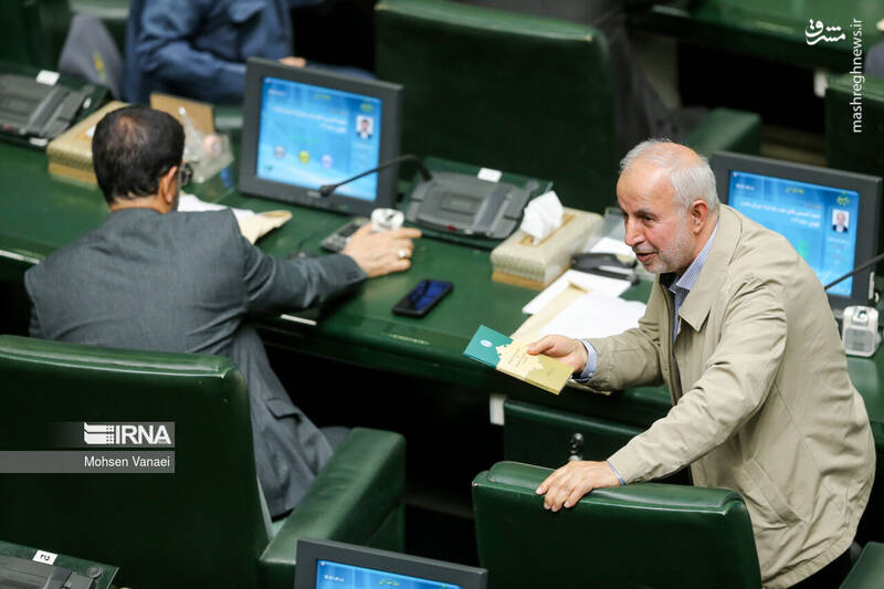 عکس/ آخرین جلسه علنی مجلس یازدهم