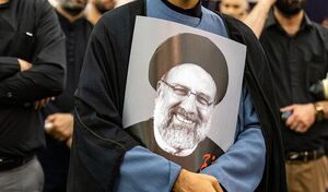 حضور گسترده مردم پیش از آغاز رسمی مراسم تشییع شهدای خدمت