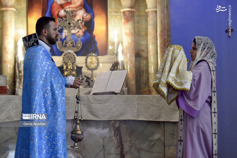 عکس/ ادای احترام و دعا برای رئیس جمهور شهید در کلیسای سرکیس