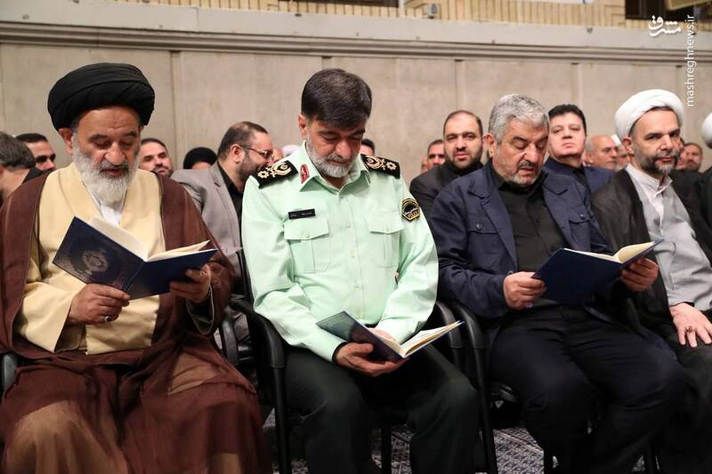 مراسم بزرگداشت رئیسجمهور و همراهانش از سوی رهبر انقلاب+ عکس و فیلم