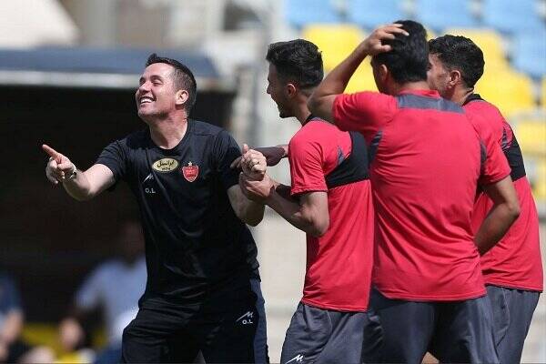 پرسپولیس با همین بازیکنان دوباره قهرمان میشود/ سقف قرارداد معنی ندارد